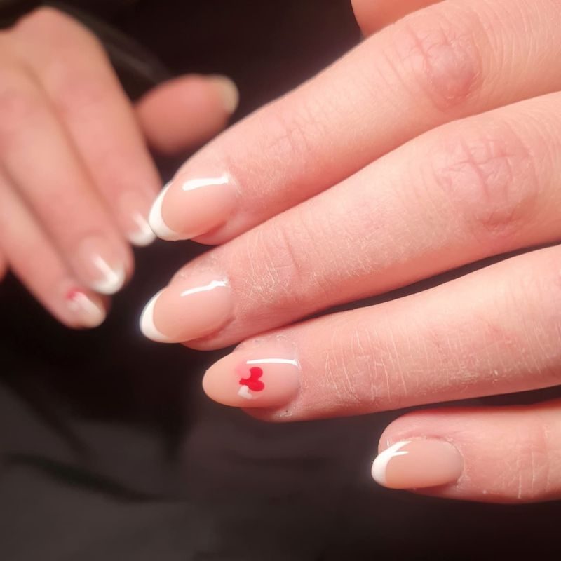 ongle french coeur Mélanie beauté